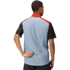 Norrona Senja Aero90 Vest - Men's 19 Norrona Senja Aero90 Vest - Men's -Dakine Store AREBLUFOG D8