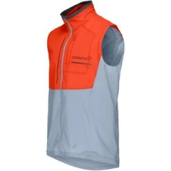 Norrona Senja Aero90 Vest - Men's 20 Norrona Senja Aero90 Vest - Men's -Dakine Store AREBLUFOG D9
