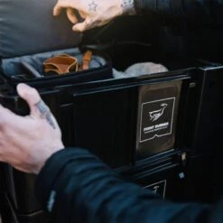 Wolf Pack 8 Wolf Pack -Dakine Store BLA D3 11