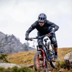 Endura Hummvee Plus Mips Helmet 11 Endura Hummvee Plus Mips Helmet -Dakine Store BLA D3 46