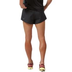 On Running Race Short - Men's 9 On Running Race Short - Men's -Dakine Store BLA D3 81