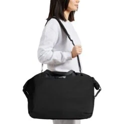 BELLROY Weekender 30L Duffel Bag 22 BELLROY Weekender 30L Duffel Bag -Dakine Store BLA D6 6