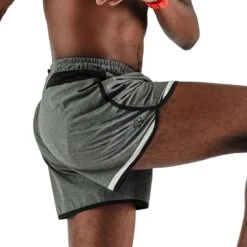 Quadtastic 5in Short - Men's -Dakine Store CHA D2 3