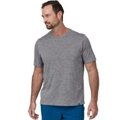 Patagonia Capilene Cool Daily Short-Sleeve Shirt - Men's 17 Patagonia Capilene Cool Daily Short-Sleeve Shirt - Men's -Dakine Store FEAGRE 1