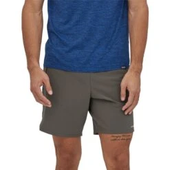 Patagonia Nine Trails Short - Men's -Dakine Store FORGRE 2