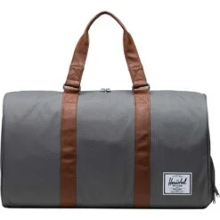 Novel 42.5L Duffle -Dakine Store GAR