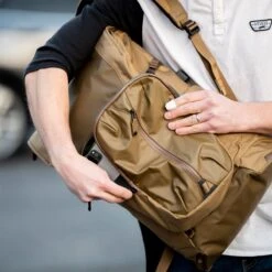 AUX 5L Compartment 28 AUX 5L Compartment -Dakine Store HYMTAN D7