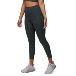 Girlfriend Collective High Rise 7/8 Pocket Legging - Women's 6 Girlfriend Collective High Rise 7/8 Pocket Legging - Women's -Dakine Store MOS 2