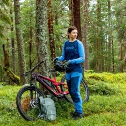 Norrona Fjora Equaliser Lightweight Long-Sleeve Jersey - Women's 17 Norrona Fjora Equaliser Lightweight Long-Sleeve Jersey - Women's -Dakine Store MYKBLUAQU D6