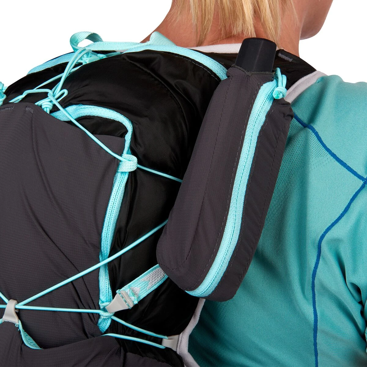 Ultimate Direction Adventure Vesta 5.0 - Women's 6 Ultimate Direction Adventure Vesta 5.0 - Women's - Image 4