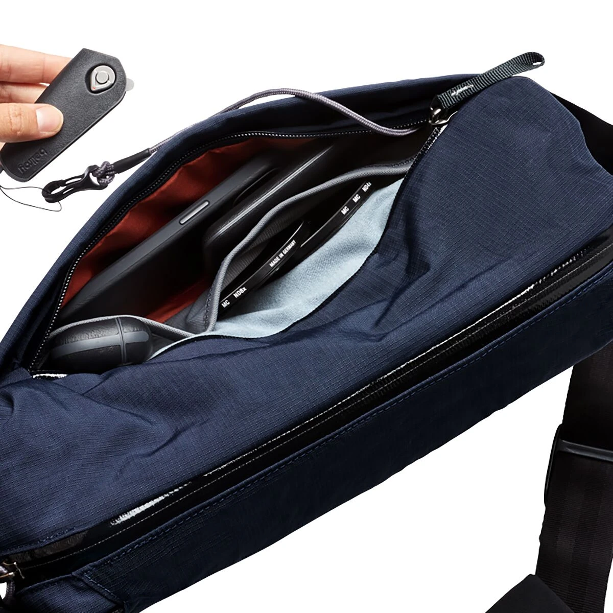 BELLROY Venture 10L Sling Bag 4 BELLROY Venture 10L Sling Bag - Image 2