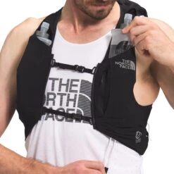 The North Face Flight Training 12L Hydration Pack -Dakine Store TNBLTNBL D6 1